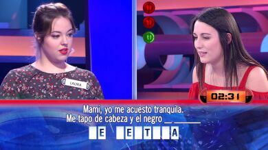¿Caerías por la trampilla? Georgie Dann decide esta 'Palabra gallina' de '¡Ahora caigo!'