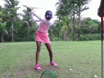 Iyene Essien, la niña nigeriana que quiere hacer historia en el mundo del golf