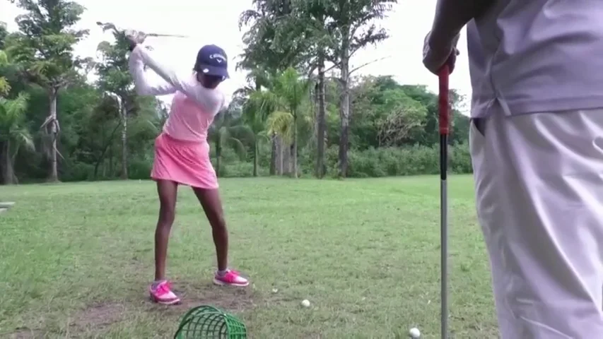 Iyene Essien, la niña nigeriana que quiere hacer historia en el mundo del golf Iyene Essien, la niña nigeriana que quiere hacer historia en el mundo del golf