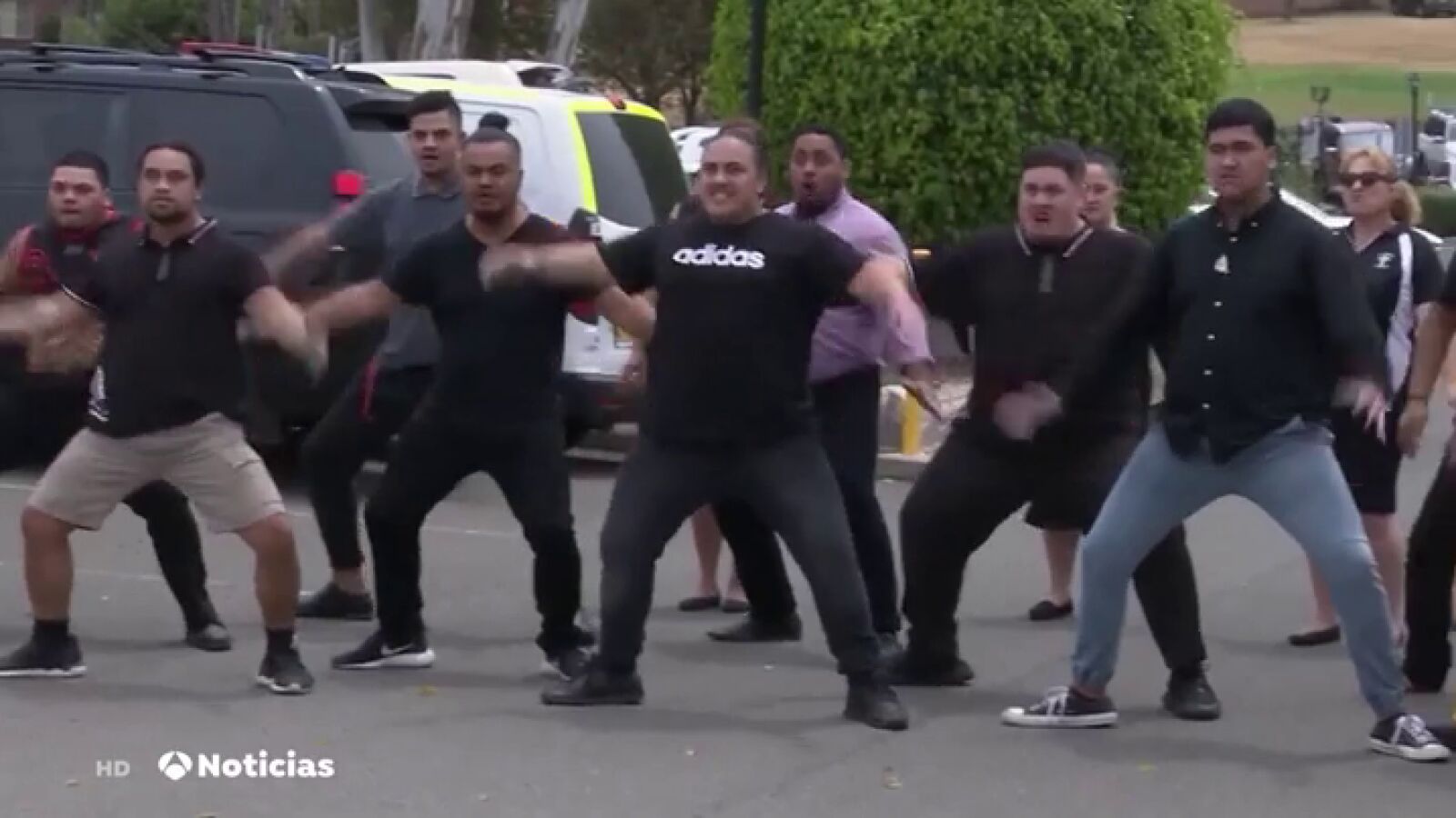 Haka en Australia para homenajear a un bombero fallecido en los incendios