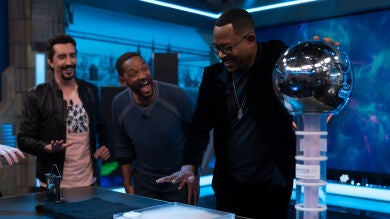 Martin Lawrence se convierte en Dios gracias a la ciencia de Marron 