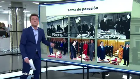 Pedro Sánchez promete solo ante la Constitución Pedro Sánchez promete solo ante la Constitución