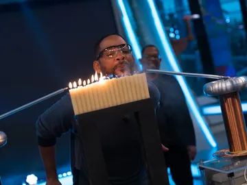 Will Smith descubre su superpoder con la ciencia más mágica de Marrron Will Smith descubre su superpoder con la ciencia más mágica de Marrron