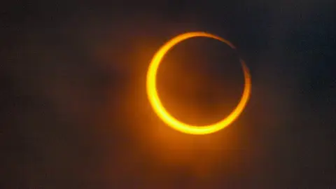 Eclipse solar anular (archivo) Eclipse solar anular (archivo)