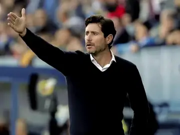 Víctor Sánchez del Amo Víctor Sánchez del Amo