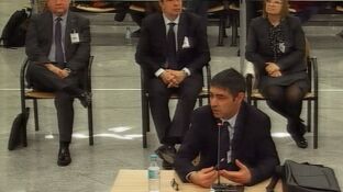 El exmayor de los Mossos d'Esquadra Josep Llu&iacute;s Trapero durante su declaraci&oacute;n