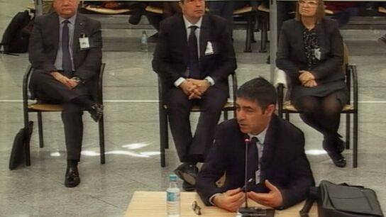 El exmayor de los Mossos d'Esquadra Josep Llu&iacute;s Trapero durante su declaraci&oacute;n