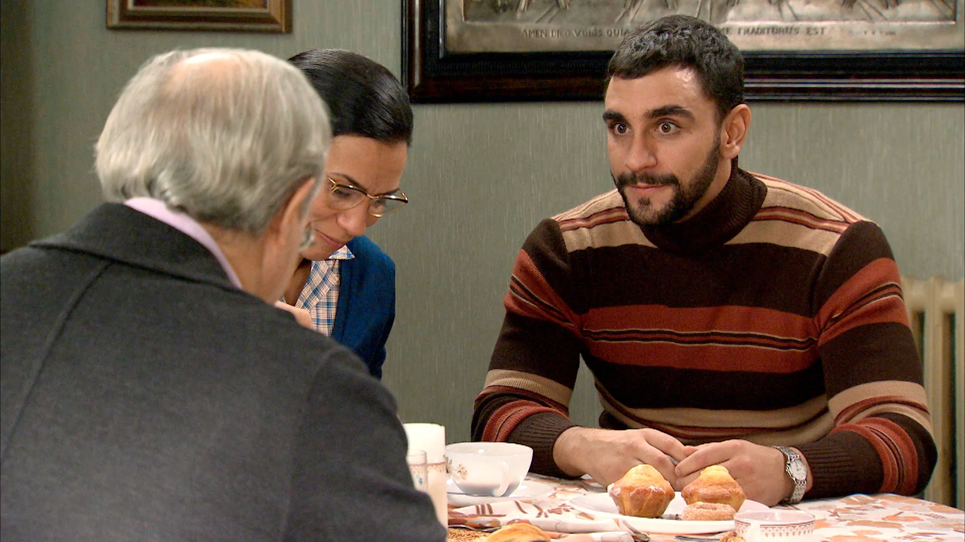 La agridulce llegada de Sebas a la familia Gómez La agridulce llegada de Sebas a la familia Gómez