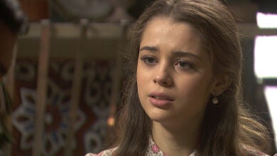 ‘El secreto de Puente Viejo’: Pablo confiesa sus sentimientos más puros a Carolina 