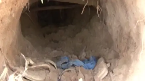 Al menos 75 presos se fugan de una cárcel en Paraguay Al menos 75 presos se fugan de una cárcel en Paraguay