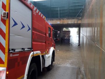 Bomberos de Mallorca actuando ante las inundaciones causadas por la borrasca "Gloria".