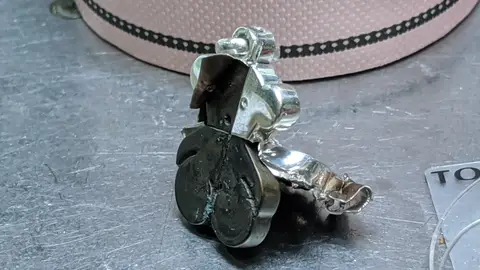 Una de las joyas de Tous analizadas Una de las joyas de Tous analizadas