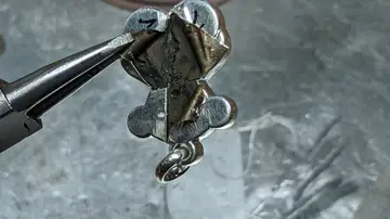 El relleno de las joyas de Tous, bajo sospecha El relleno de las joyas de Tous, bajo sospecha