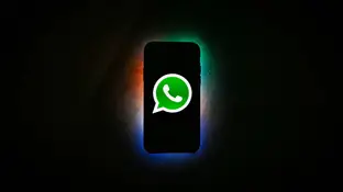 Modo oscuro de WhatsApp Modo oscuro de WhatsApp
