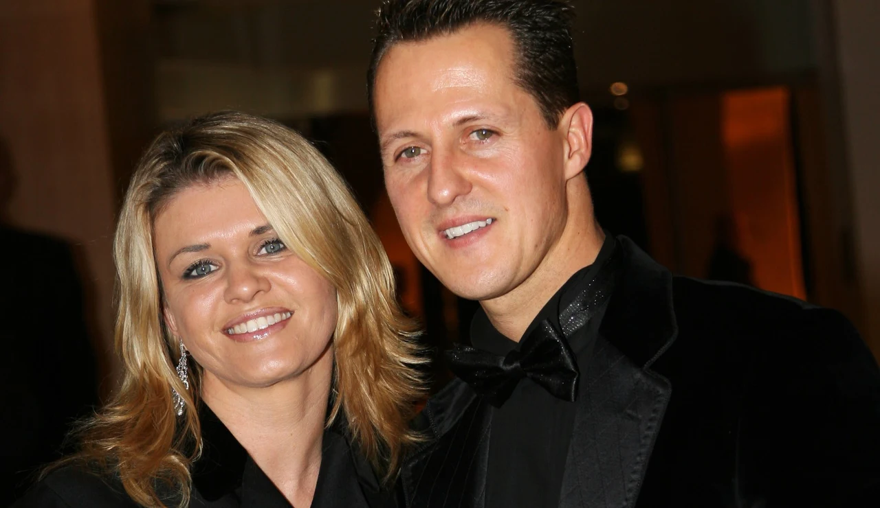Corinna y Michael Schumacher en 2006. El piloto de Fórmula 1 sufrió el accidente en 2013.