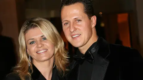 Corinna y Michael Schumacher en 2006. El piloto de Fórmula 1 sufrió el accidente en 2013. Corinna y Schumacher en 2006