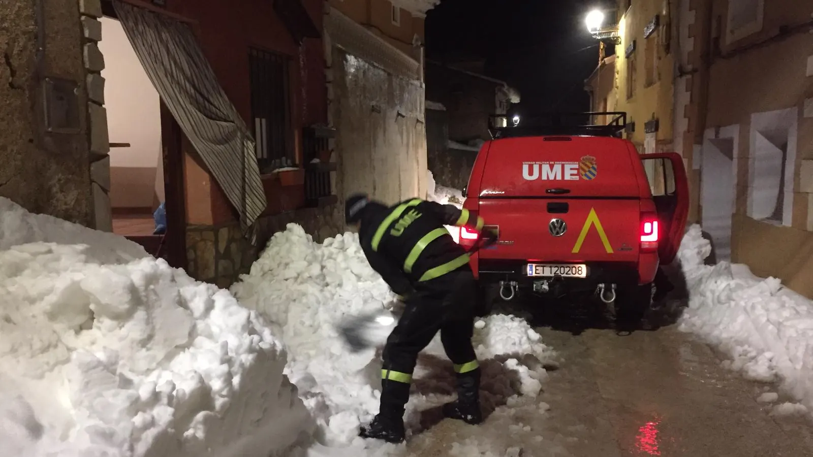 La Ume acude al rescate de un niño con fiebre en Lagueruela, Zaragoza Borrasca 'Gloria'