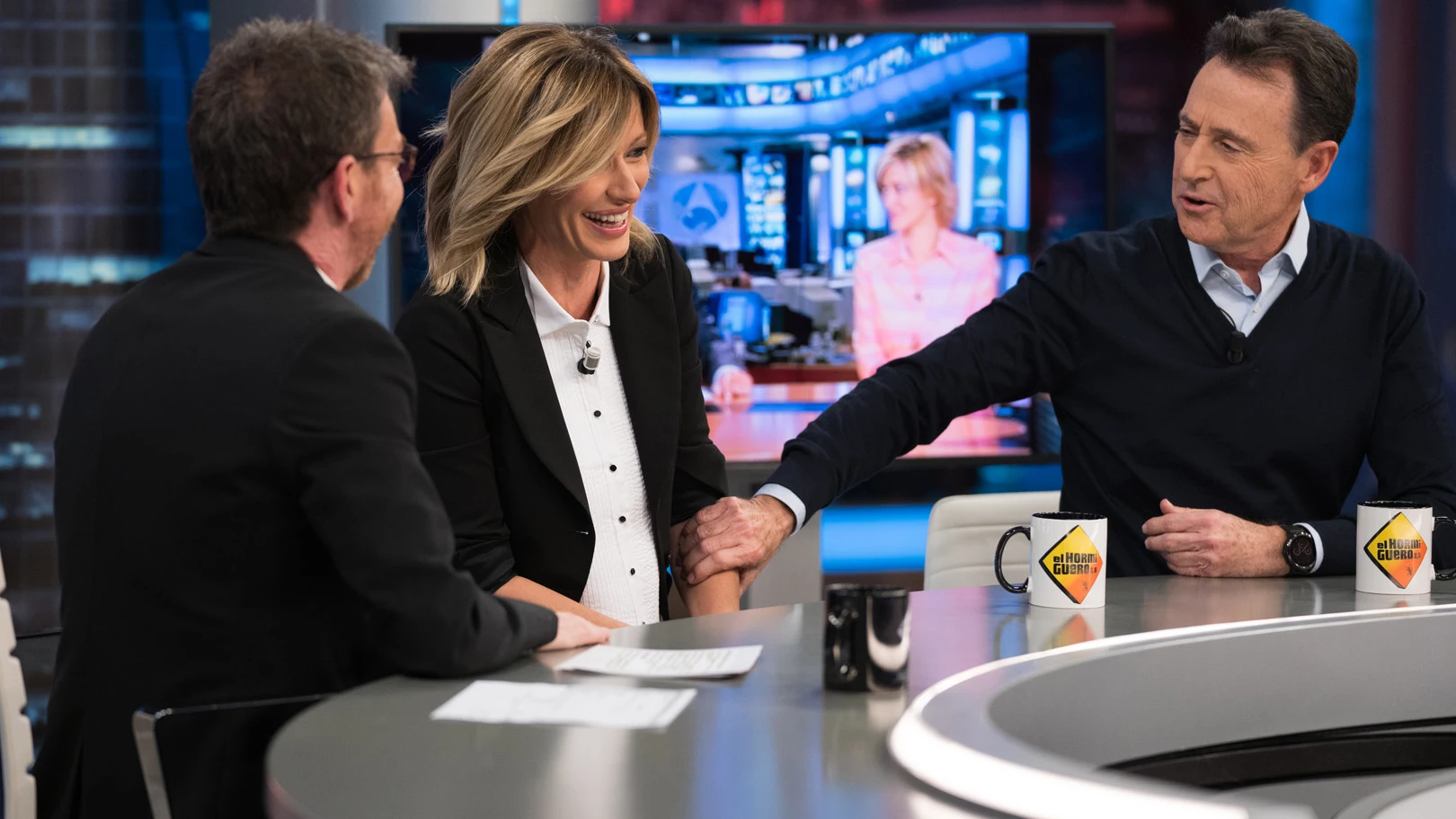 Susanna Griso se confiesa en 'El Hormiguero 3.0' sobre los chistes de Matías Prats: "No me ha hecho gracia" Susanna Griso se confiesa en 'El Hormiguero 3.0' sobre los chistes de Matías Prats: "No me ha hecho gracia"