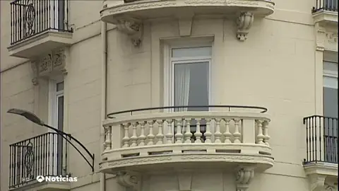 Detenida una mujer por negarse a pagar el hotel Detenida una mujer por negarse a pagar el hotel