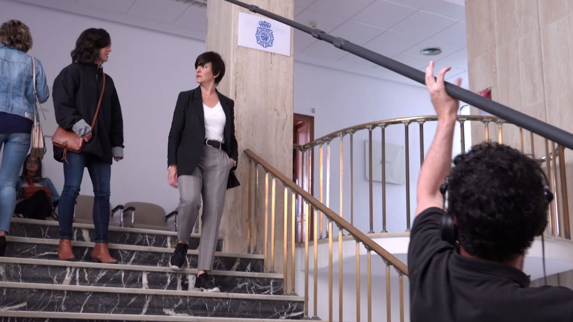 Nos colamos dentro de la comisar&iacute;a de Valencia en 'Perdida'