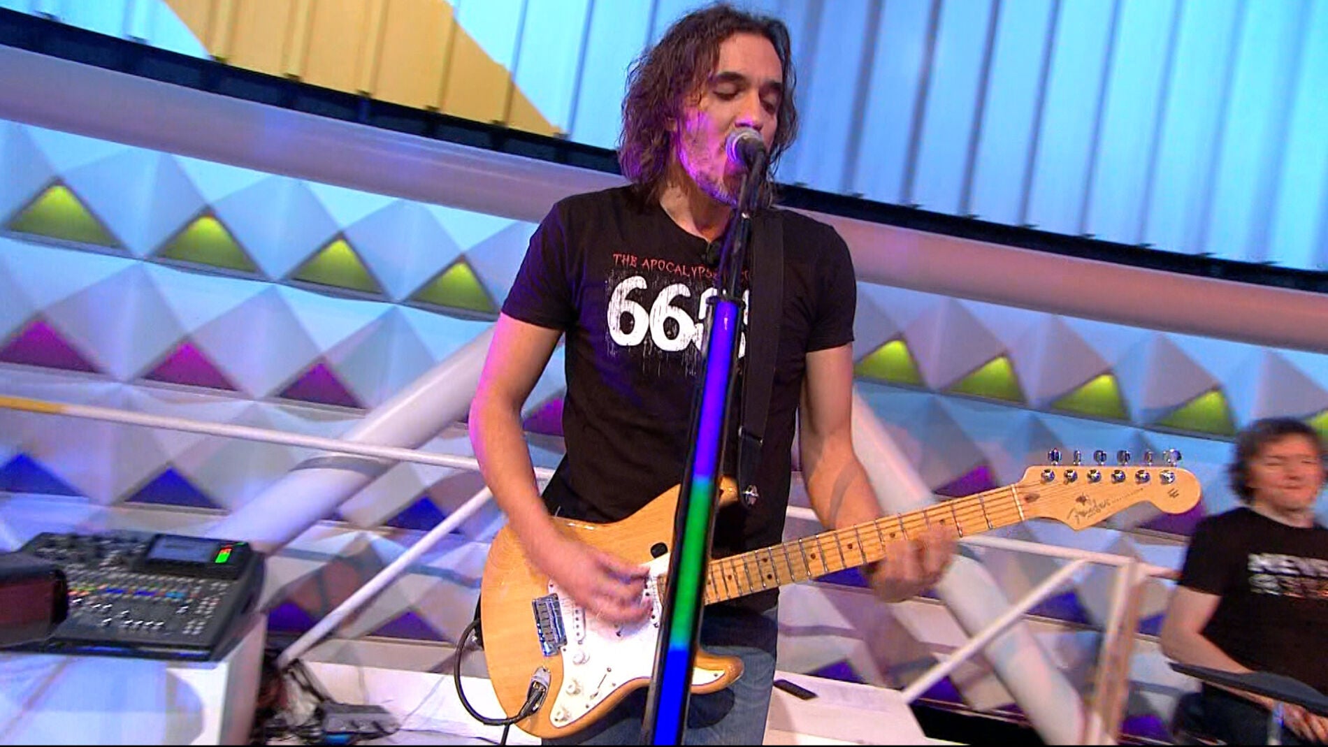 La banda de 'La ruleta de la suerte' versiona la m&iacute;tica sinton&iacute;a de 'Furor' en el 30 aniversario 