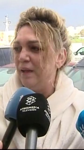 La mujer de uno de los marineros desparecidos en Cádiz: "Tengo fe, espero que estén vivos"