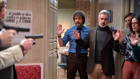 El homenaje de 'Amar es para siempre' a las víctimas de la matanza de Atocha El homenaje de 'Amar es para siempre' a las víctimas de la matanza de Atocha