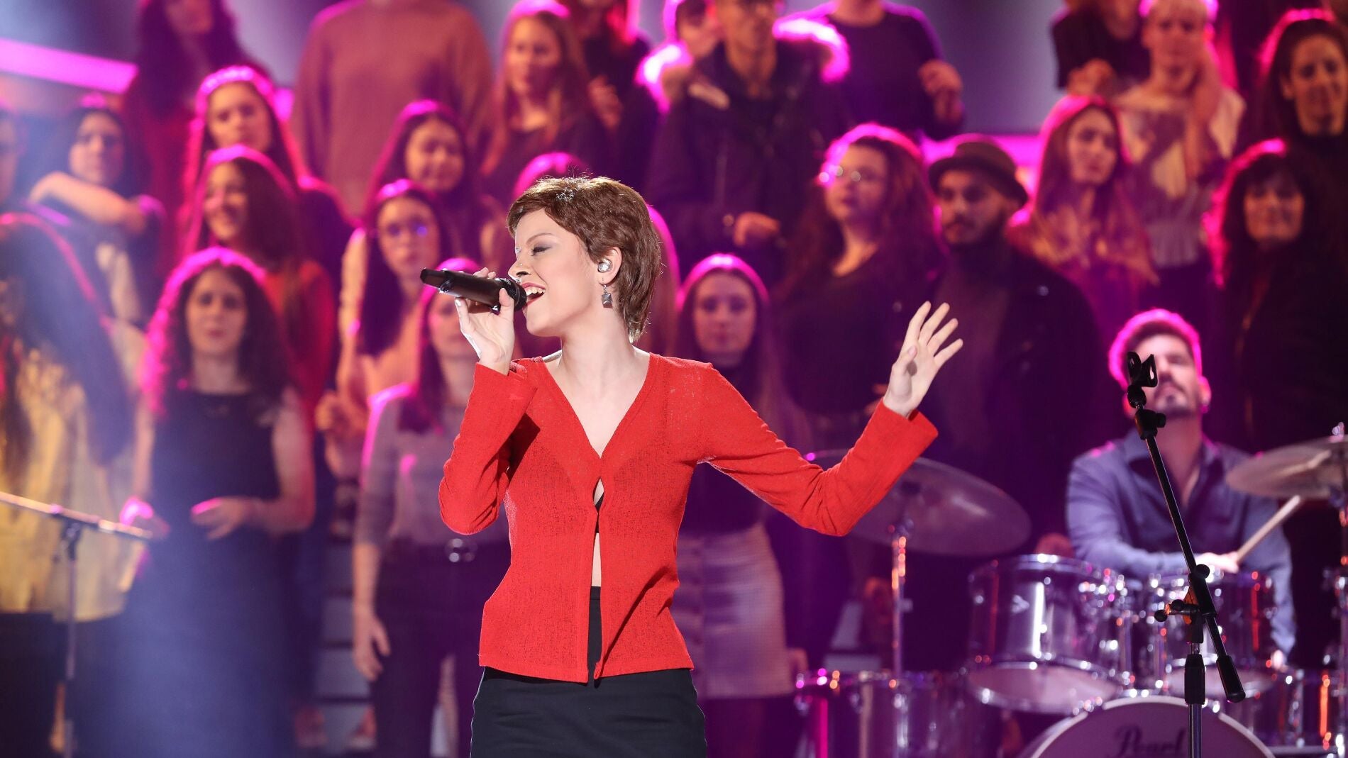 Nerea Rodríguez hace magia con ‘Todas las flores’ de ‘Presuntos implicados’