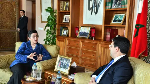 La ministra de Exteriores de España junto a su homólogo de Marruecos La ministra de Exteriores de España junto a su homólogo de Marruecos