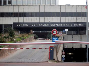 Fachada del hospital francés en el que están ingresados los infectados por el coronavirus de Wuham