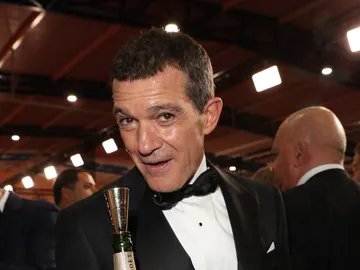 Antonio Banderas con su Goya a Mejor Actor por 'Dolor y gloria' Antonio Banderas con su Goya a Mejor Actor por 'Dolor y gloria'