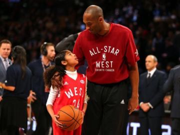 Kobe Bryant con su hija