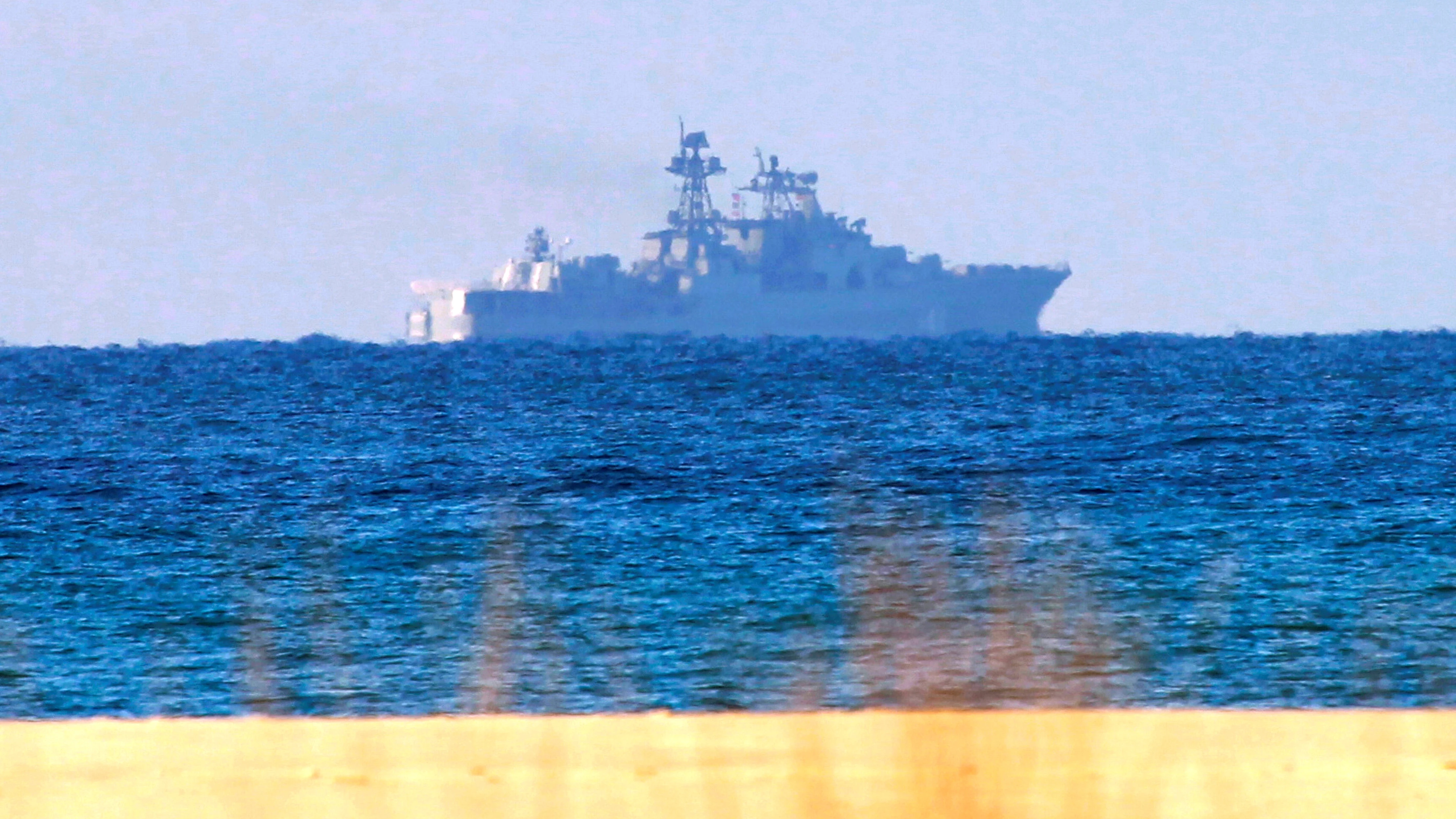 Los buques de la Armada 'Tofi&ntilde;o' y 'Rel&aacute;mpago' en Algeciras 