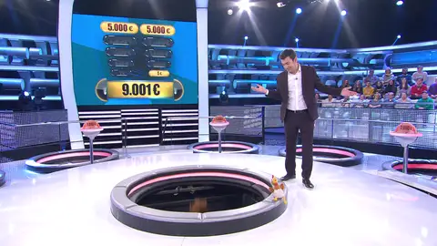 El terrible fallo de Ángeles en '¡Ahora caigo!' con un mítico jugador de baloncesto español El terrible fallo de Ángeles en '¡Ahora caigo!' con un mítico jugador de baloncesto español