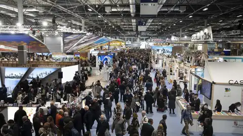 FITUR FITUR