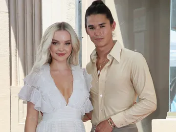 Dove Cameron y Booboo Stewart de 'Los Descendientes' Dove Cameron y Booboo Stewart de 'Los Descendientes'