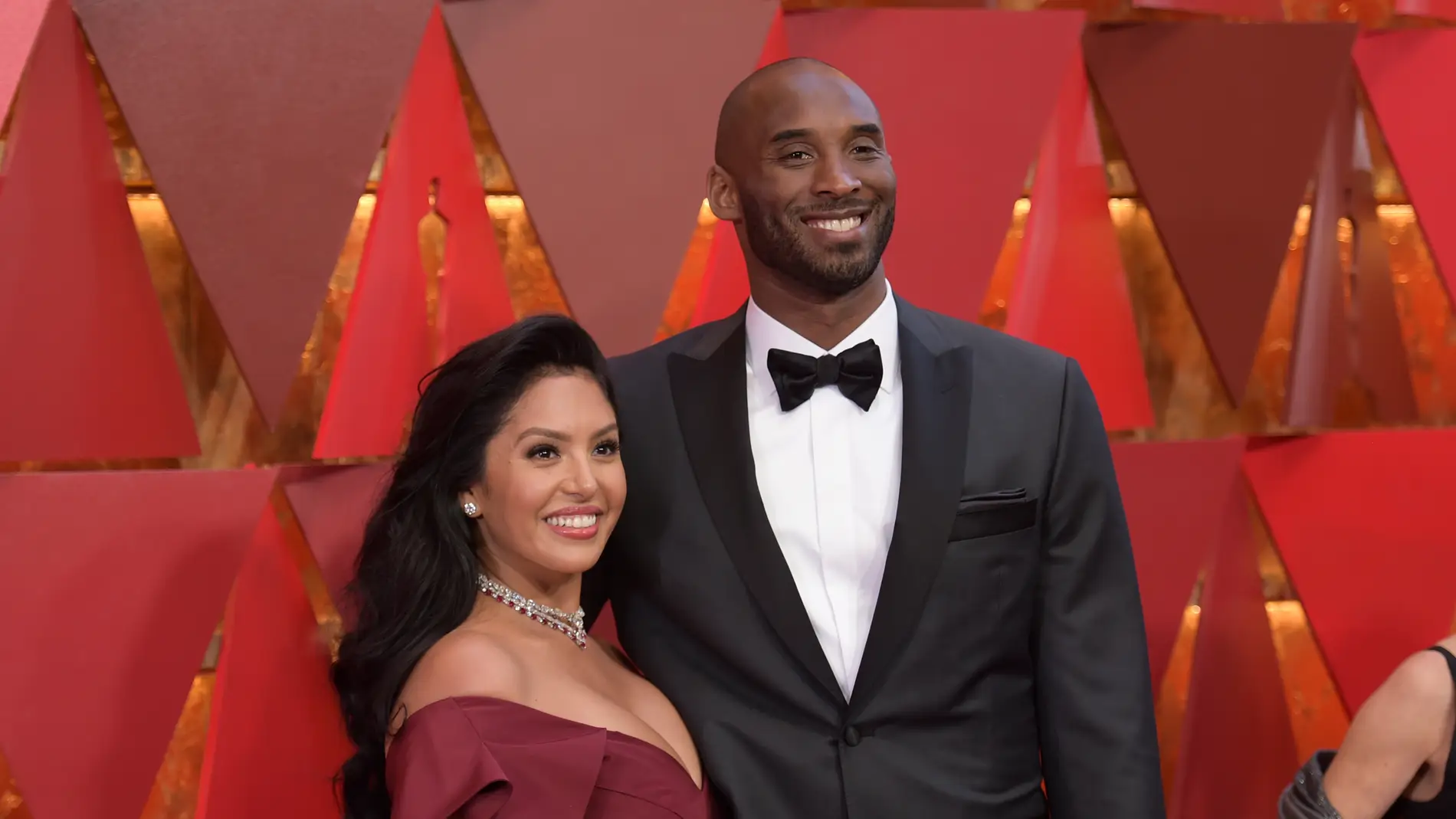 Kobe Bryant junto a su esposa Vanessa
