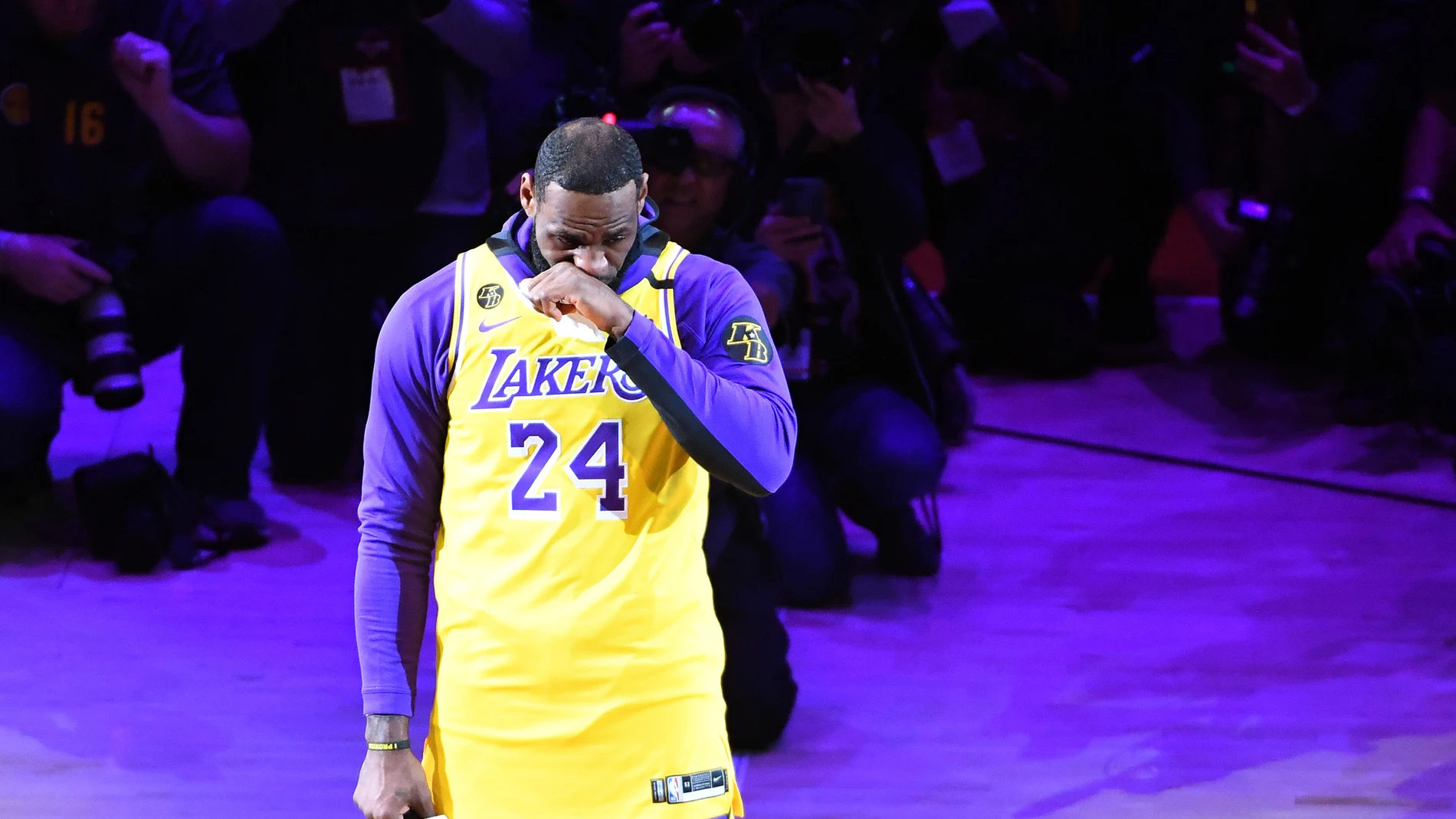 Las emotivas palabras de Lebron James a Kobe Bryant en el Staples Center Las emotivas palabras de Lebron James a Kobe Bryant en el Staples Center