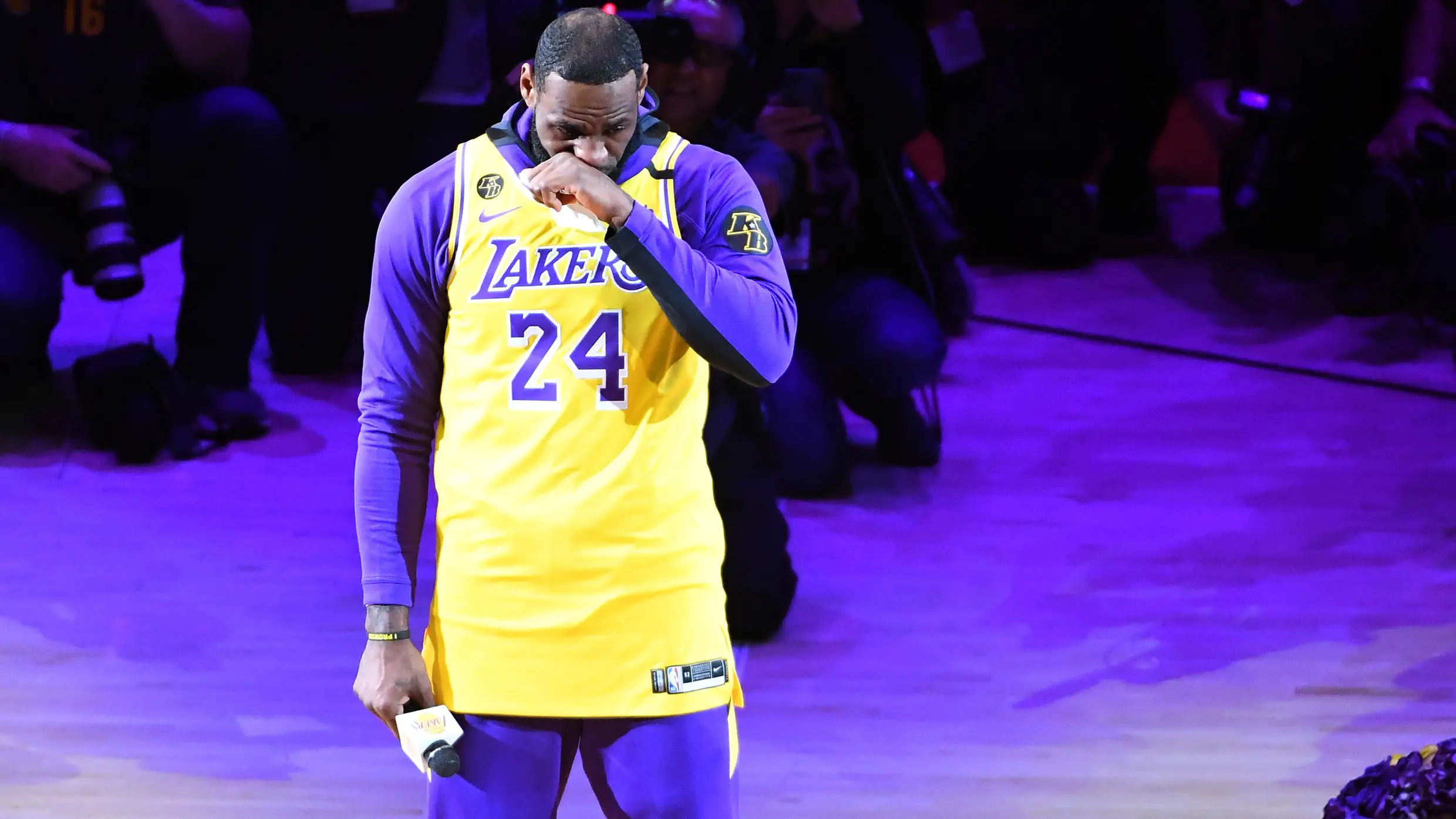 Las emotivas palabras de Lebron James a Kobe Bryant en el Staples Center Baloncesto
