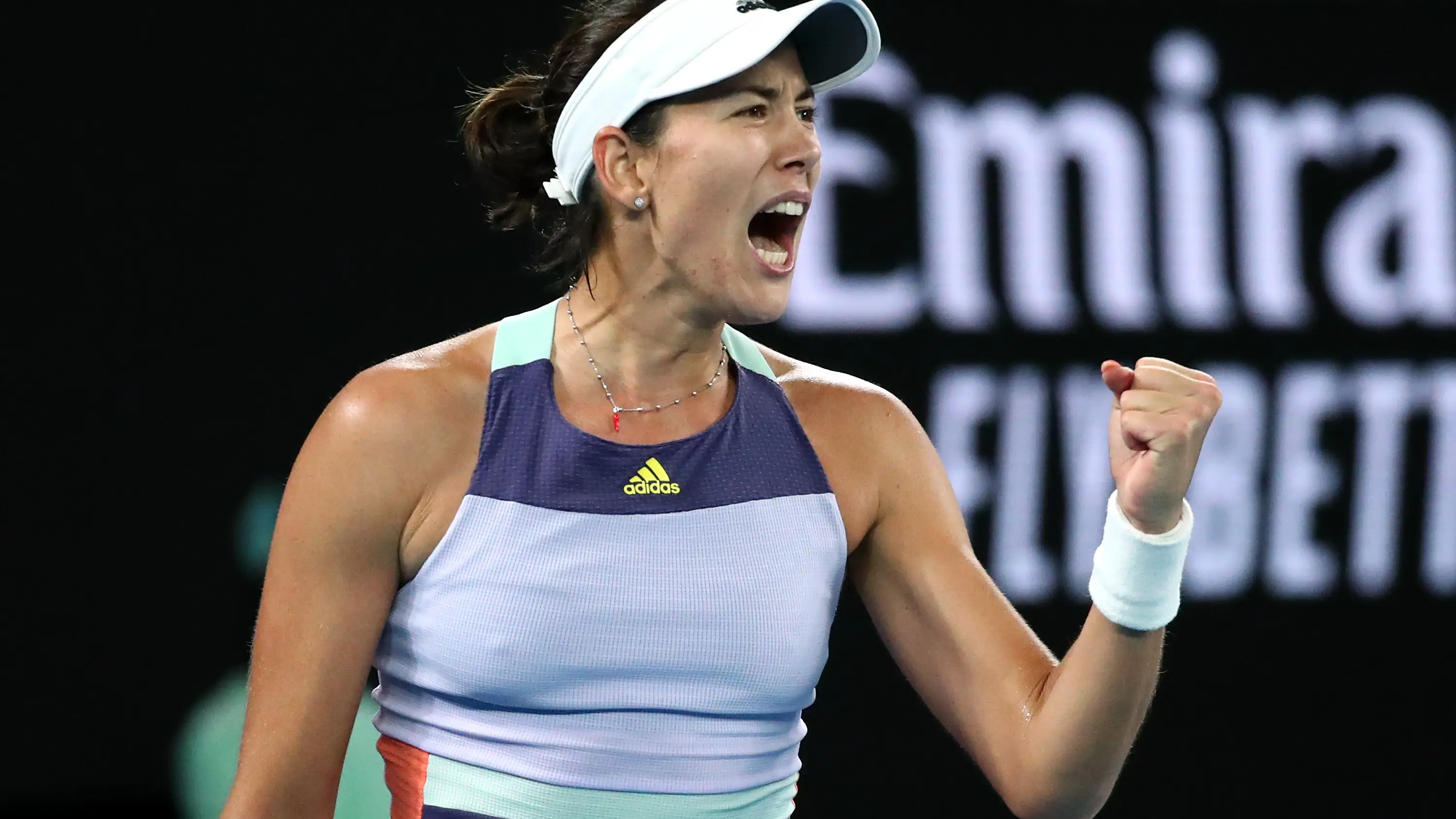 Garbiñe Muguruza celebra un punto ante Sofía Kenin Garbiñe Muguruza celebra un punto ante Sofía Kenin