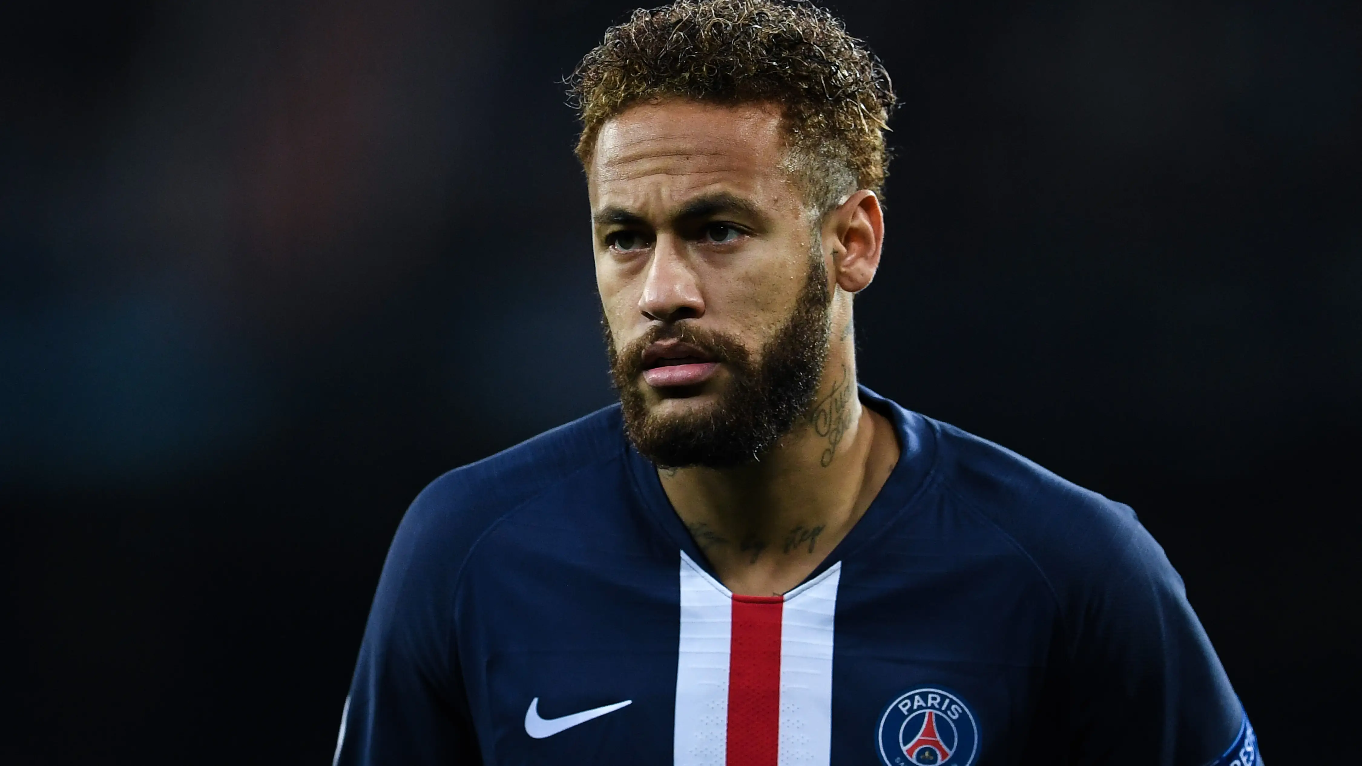 Neymar sorprende con un nuevo peinado Fútbol