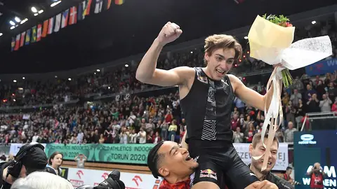 Duplantis, el niño prodigio, se convierte en el nuevo rey de las alturas Duplantis, el niño prodigio, se convierte en el nuevo rey de las alturas