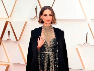 Natalie Portman, una de las más elegantes y reivindicativas de los Oscar 2020
