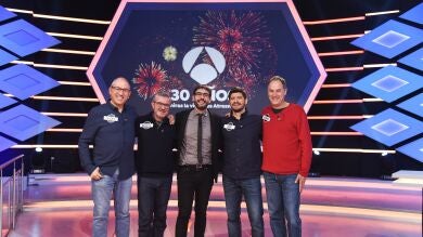  ¿Cómo les va a 'Los Lobos' tras ganar el bote de '¡Boom!'? Así se lo cuentan a Juanra Bonet