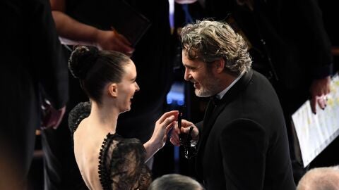 Joaquin Phoenix y Rooney Mara