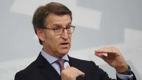 Alberto Núñez Feijóo adelanta las elecciones en Galicia Alberto Núñez Feijóo adelanta las elecciones en Galicia