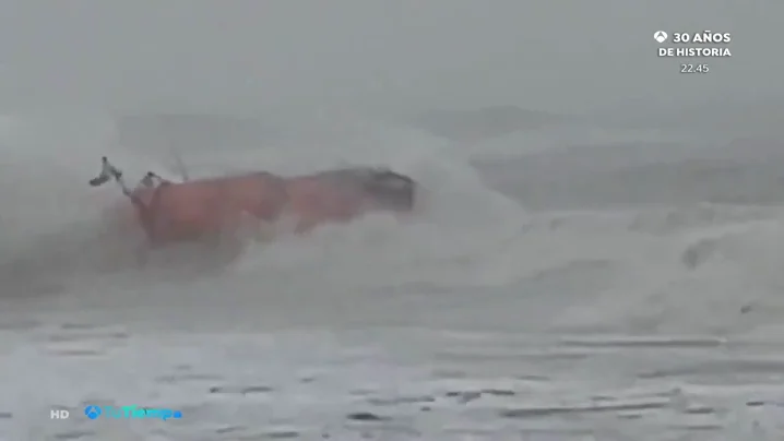 Las imágenes más espectaculares de la tormenta 'Ciara' Las imágenes más espectaculares de la tormenta 'Ciara'