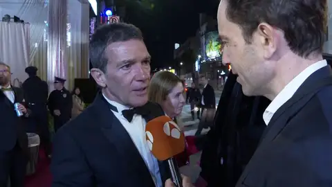 Antonio Banderas a la sala de la ceremonia: " Antonio Banderas a la sala de la ceremonia: "