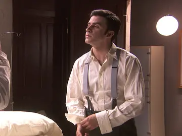 Tomás pone en riesgo su vida para salvar a Adolfo Tomás pone en riesgo su vida para salvar a Adolfo