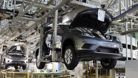Nissan para su producción como medida cautelar por el coronavirus Nissan para su producción como medida cautelar por el coronavirus